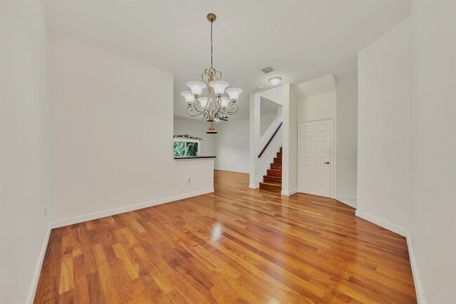 Photo - 2724 Treasure Cove Cir