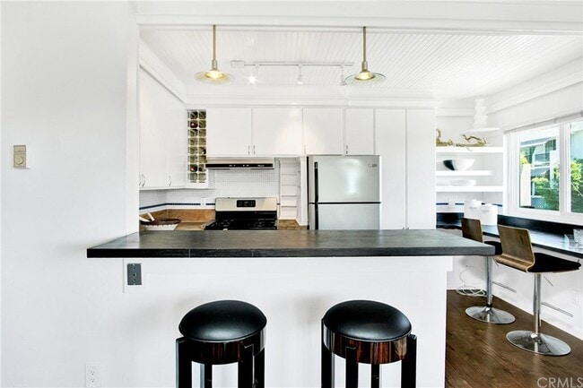 Photo - 9005 Cynthia St Unit 301