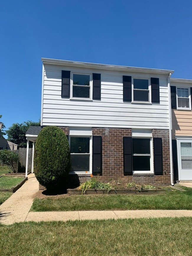 Photo - 2 Story, 3 bedroom, 1.5 bath Townhome in Glen Burnie