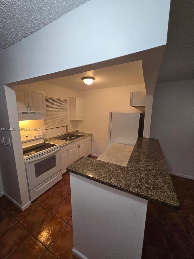 Photo - 6094 Forest Hill Blvd Unit 201