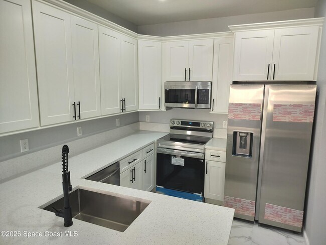 Photo - 826 Middleton Dr SW