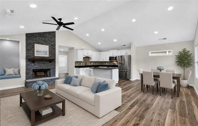 Photo - 193 Lakeside Dr