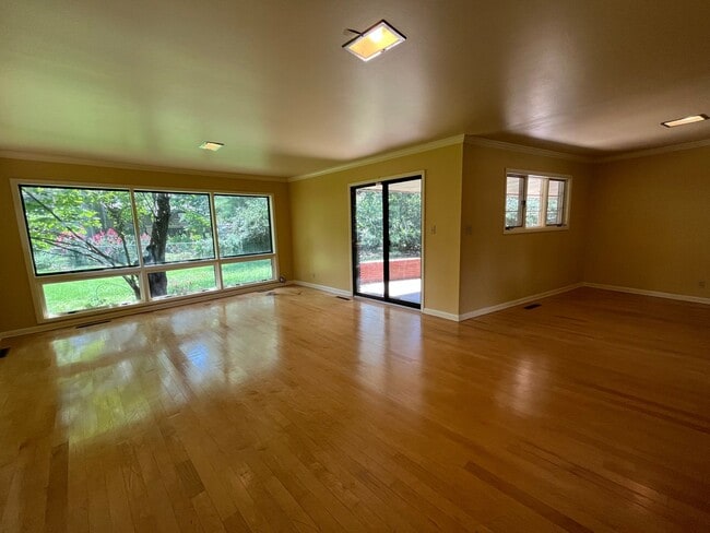 Photo - 3 Bedroom home near 41st & Harvard