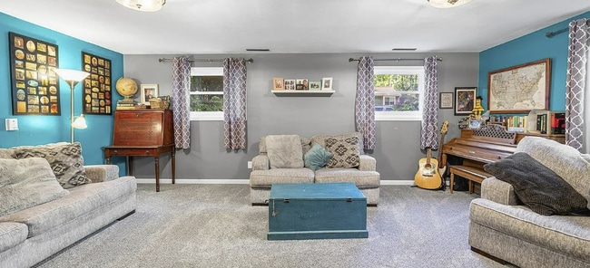 Photo - Beautiful 4 bedroom 3 bath Home. Schedule your showing TODAY!