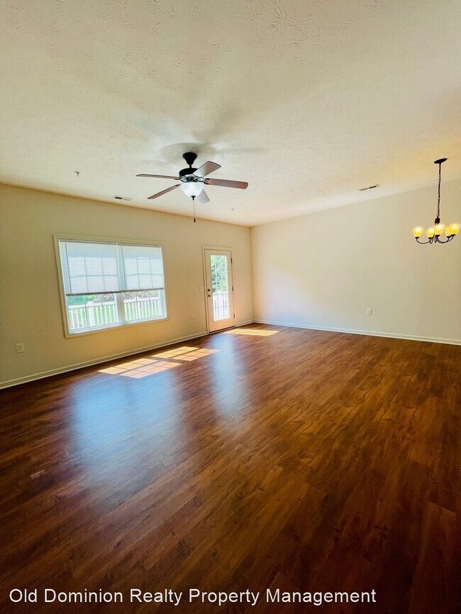 Photo - 2 br, 2.5 bath House - 1460 Taylor Grove L...