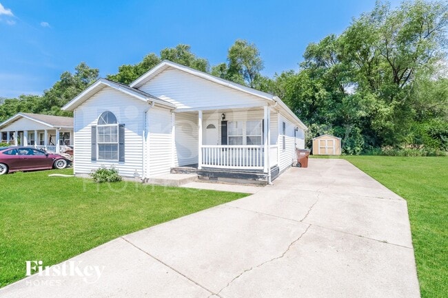 Photo - 649 Diamond Loop