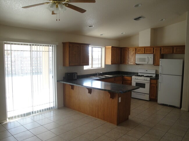 Photo - VILLA CHAPARRAL