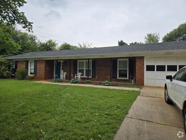 Building Photo - 101 Laurel Tree Ln Rental