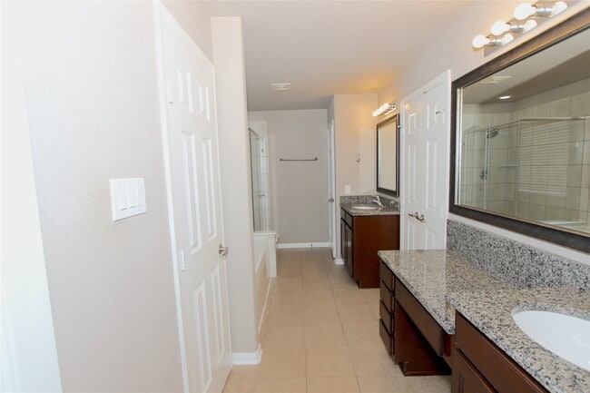 Photo - 21011 Blue Topaz Dr