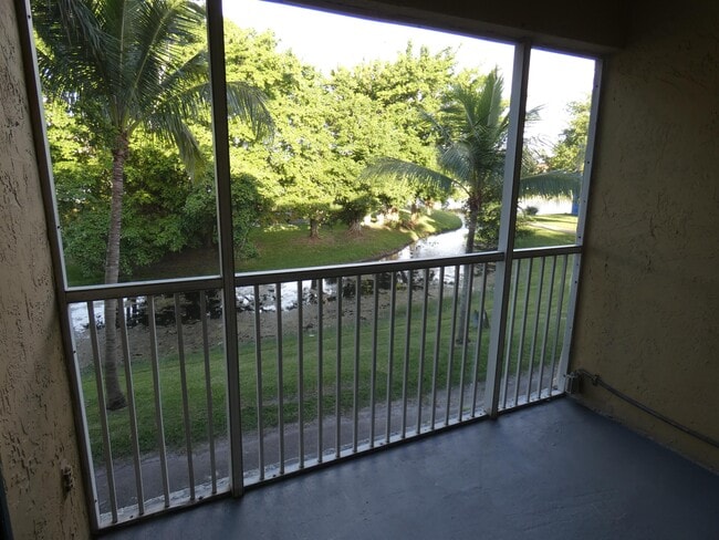 Photo - 5740 Rock Island Rd