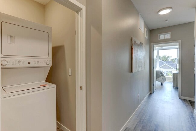 Jax Apartments