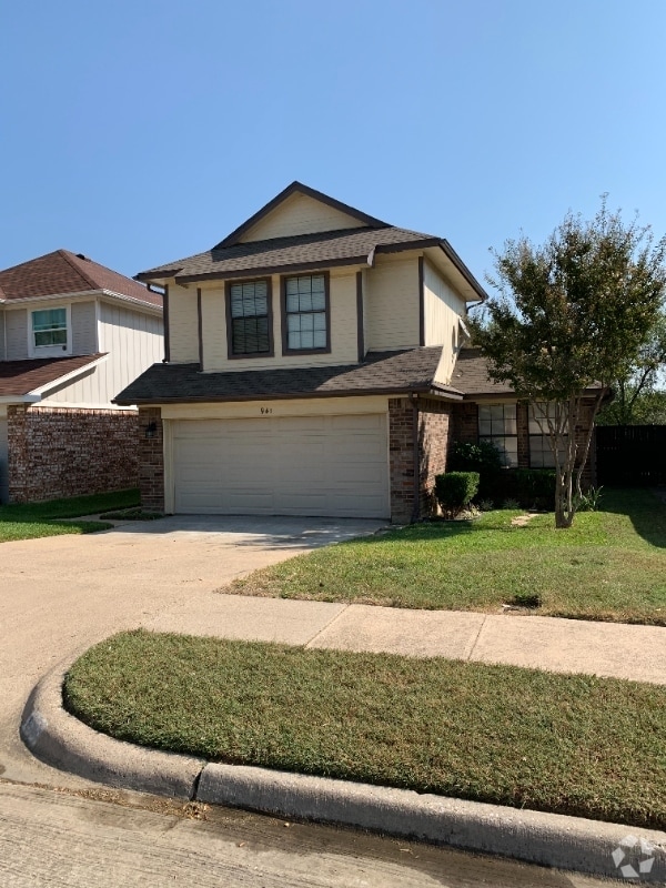 Building Photo - 941 Ramblewood Dr Rental