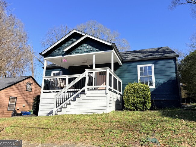 Building Photo - 454 Pasley Ave SE