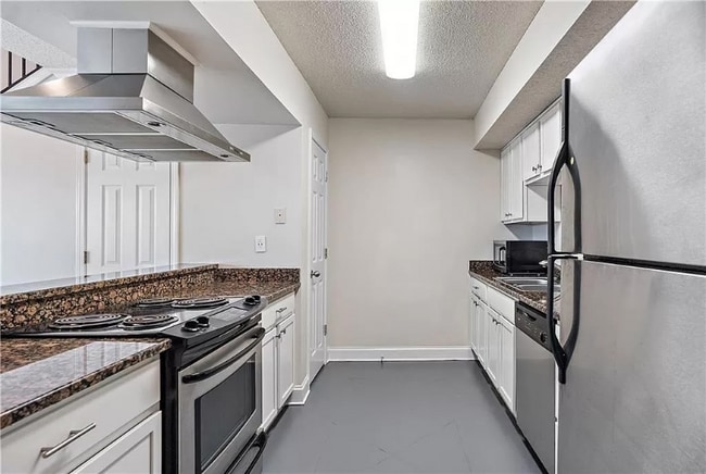 Photo - 351 Jackson Ave