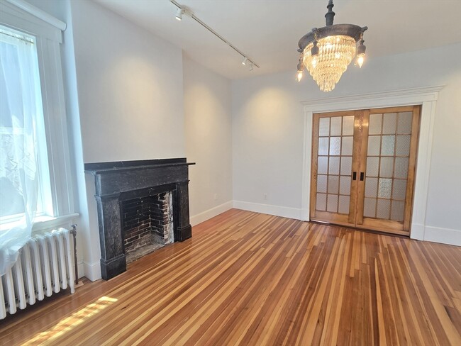 Photo - 116 Winnisimmet St Unit 1