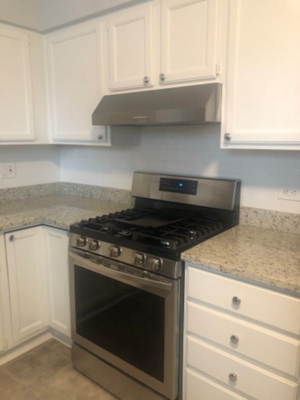 Photo - 6044 N Melvina Ave