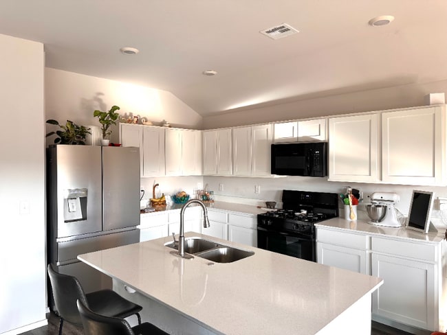 Photo - 1908 Bigtooth Aspen Trl