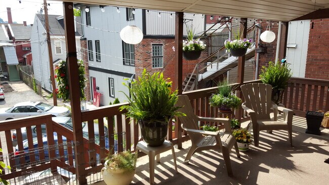 Photo - 14 Cunliffe Way Unit 14