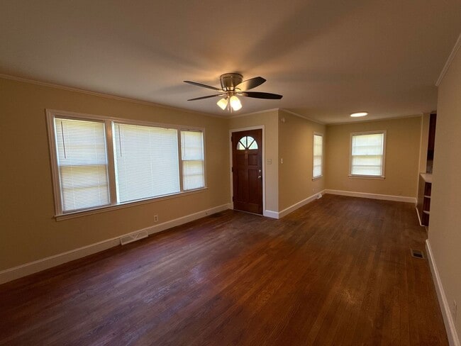 Photo - 3-bedroom, 1-bath Brick Home