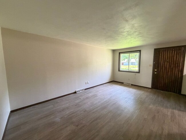 Photo - Shoshone Duplex Unit Shoshone - B