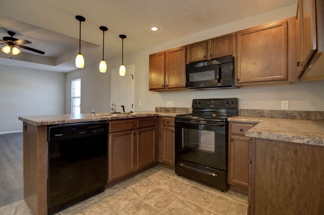 Photo - 3 Bedroom in Republic Schools!
