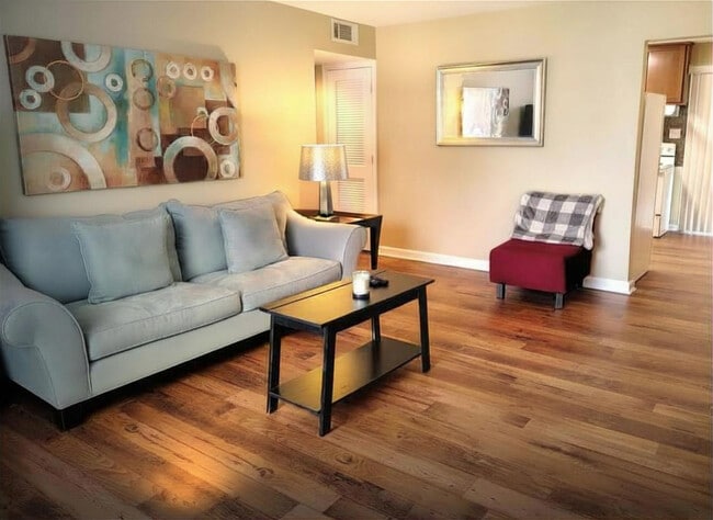 Athens Highlands Apts.