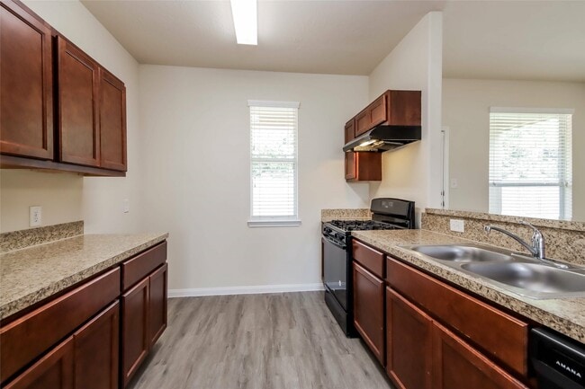 Building Photo - 9706 Piave Drive