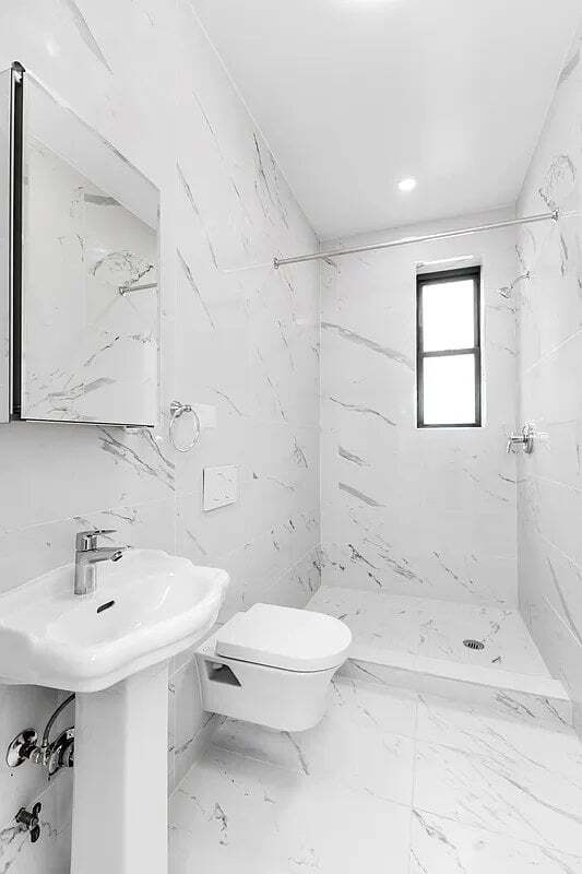 Photo - 164 Waverly Pl Unidad 2A