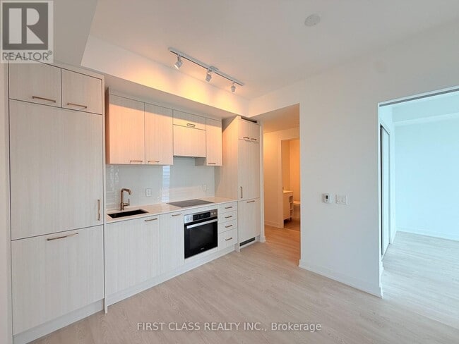 Photo - 634 Church St Unité 3806