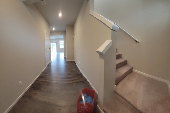 Photo - 1152 SW Pendleton Way