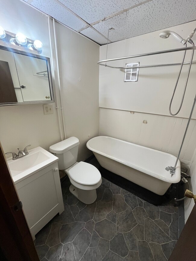 Photo - 26 Christie St Unidad #2