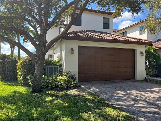 Photo - 8353 NW 38th St