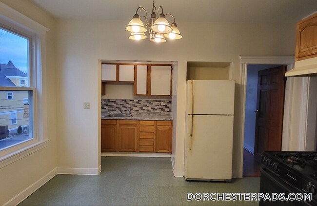 Photo - 19 Mora St Unit 5