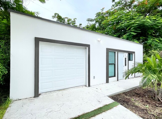 Photo - 784 NW 64th St Apartment Unit 784 - B
