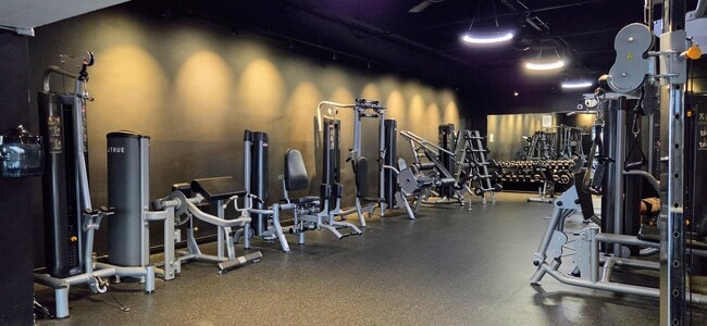 Photo - 5415 N Sheridan Rd Unidad 1414