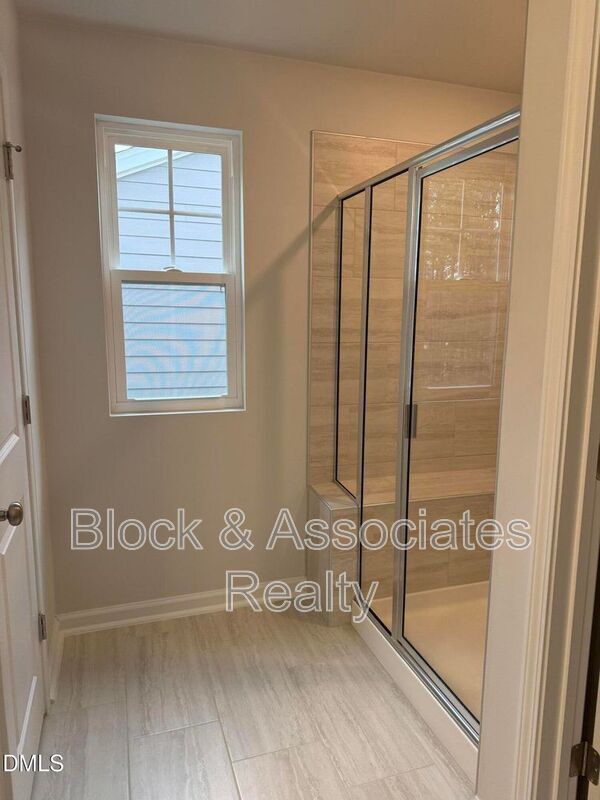 Photo - 5807 Humanity Ln