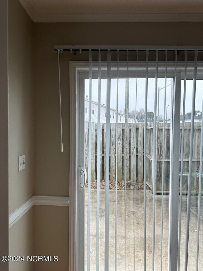 3903 Sterling Pointe Dr Townhome Townhome Rental in Winterville NC