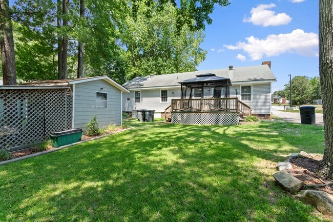 Photo - 1601 Homestead Rd