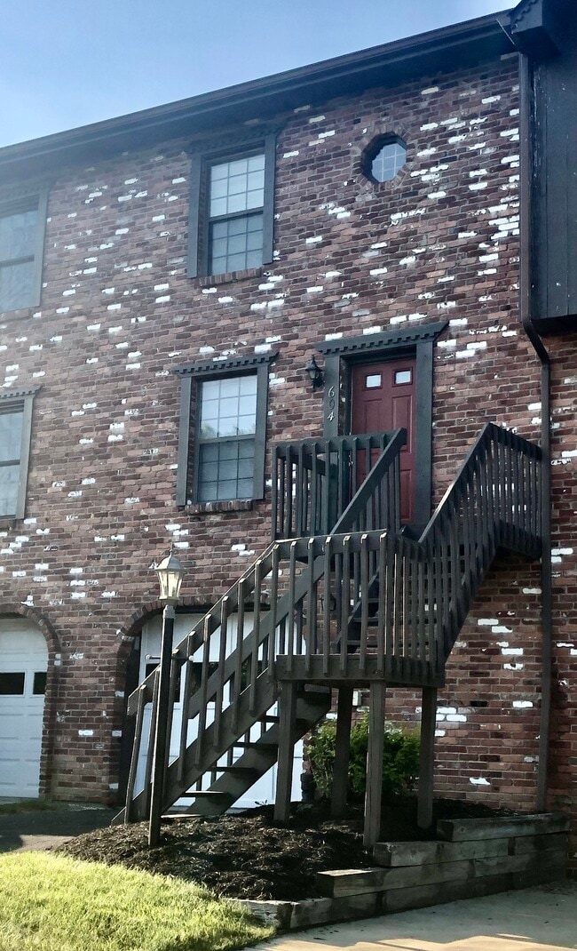 Photo - 604 Sunset Cir