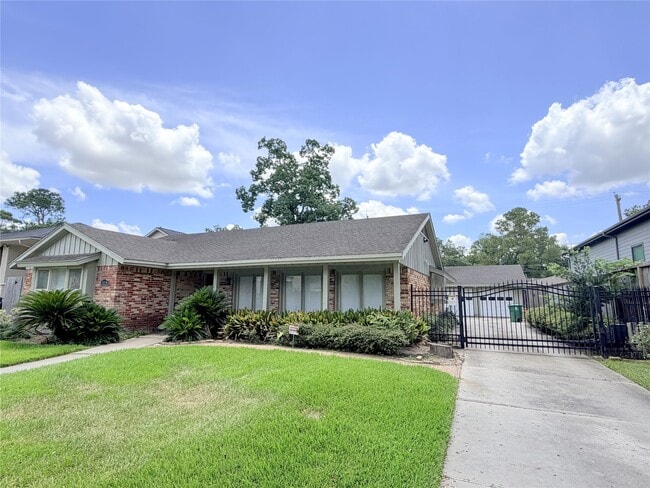 5019 Yarwell Dr