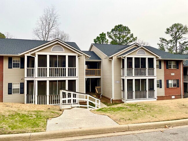 Meadowbrook Condominium for Rent - Meadowbrook Condominium for Rent