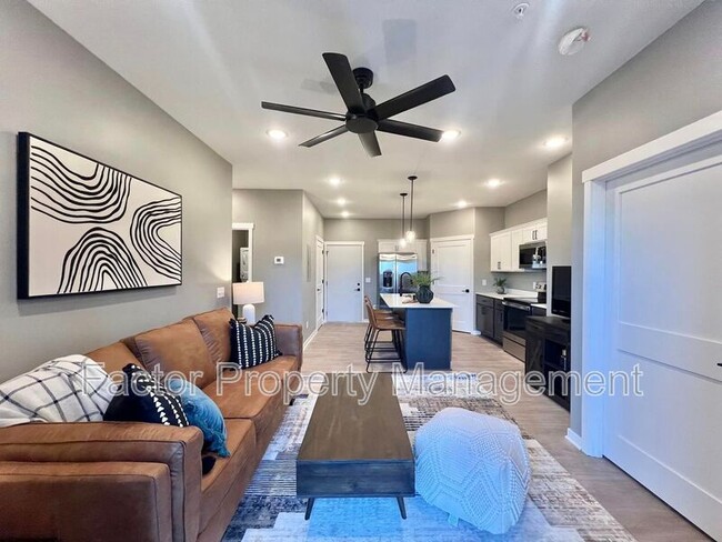 Photo - 960 N 3rd St Unit 205