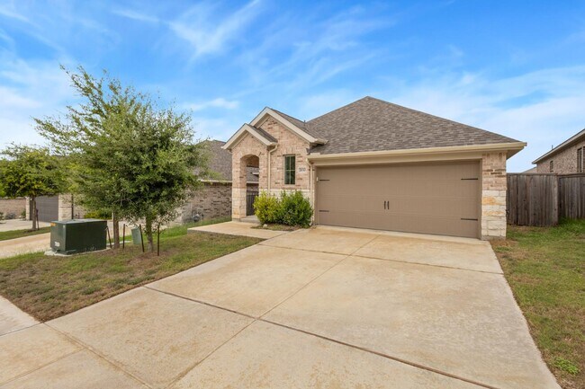 Photo - 2630 River Pointe