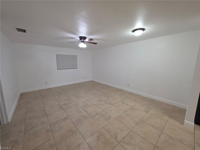 Photo - 573 Figuera Ave Unidad 583