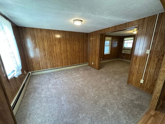 Photo - 1211 Mechanic St