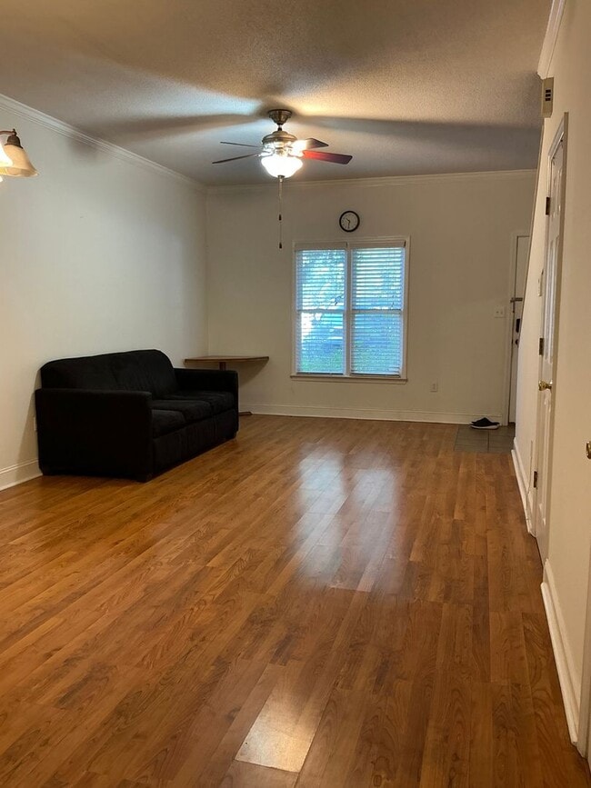 Photo - 1 Bedroom/2 .5 Bath Condo located in River...