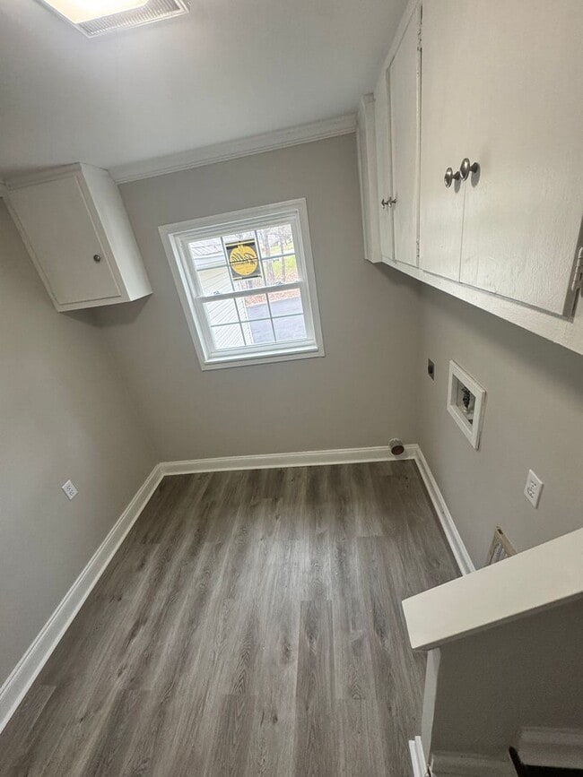 Photo - 4 bedroom 2.5 bath with large yard and in ground pool