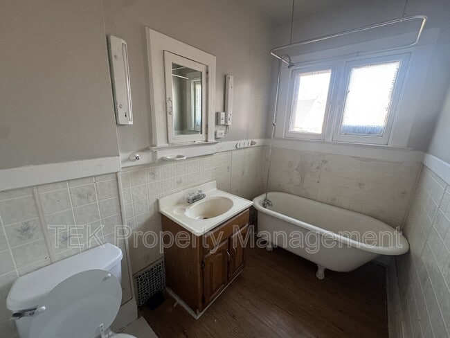 Photo - 259-261 Pierpont Street