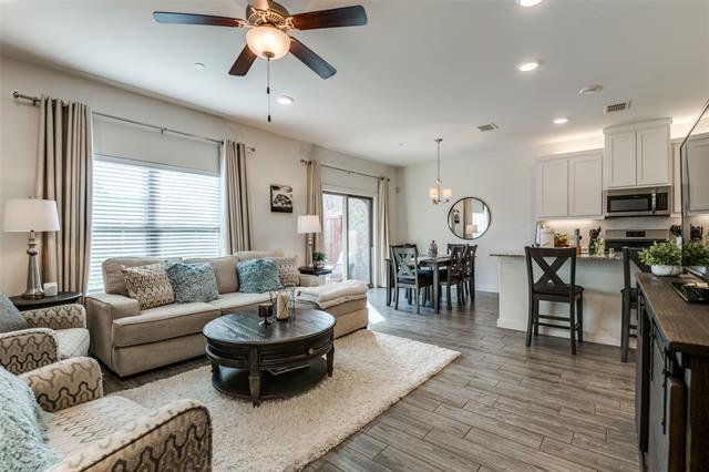 Photo - 2760 Starburst Dr