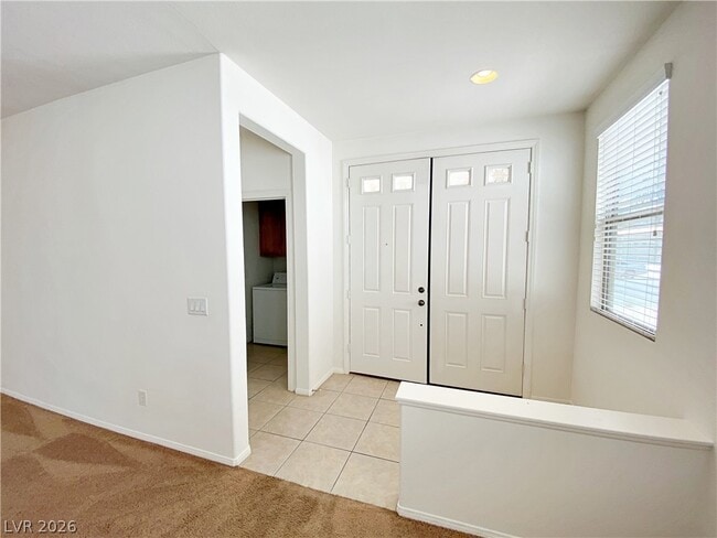 Photo - 682 Homewillow Ave